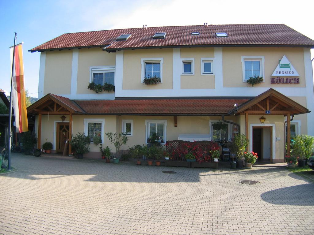 Fruehstueckspension Koelich Klagenfurt am Woerthersee Exterior photo